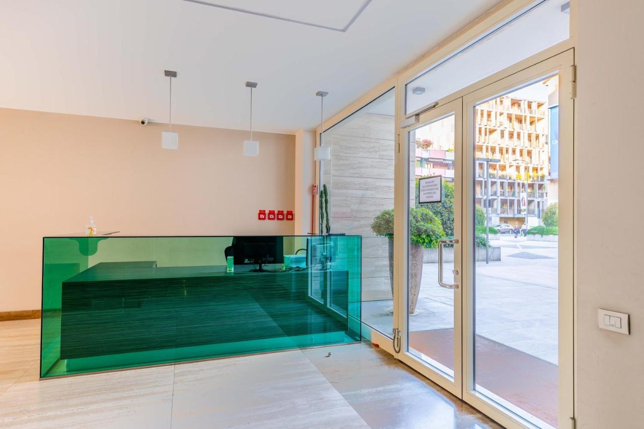 Candy House Milan Bagian luar foto